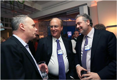 Larry Fink, en el centro, durante una reunión del Foro de Davos en 2014. ©: Foro de Davos