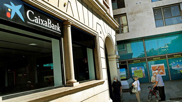 Fusión Caixabank y Bankia o cómo dificultar la creación de un banco público en España