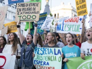 Ecologistas en Acción, Greenpeace y Oxfam Intermón lanzan un llamamiento a la ciudadanía para que se sume al litigio climático