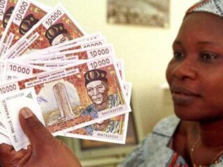 Crisis de confianza y reforma monetaria en Africa occidental